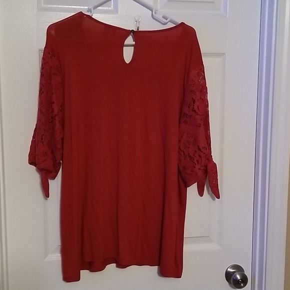 Ladies great fall top...deep orange - Picture 5 of 10
